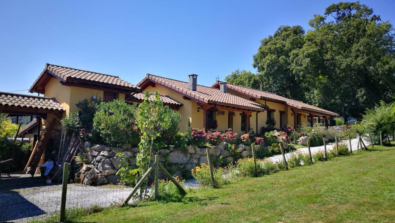 Casas Rurales Entrecastanos Onís Exterior foto